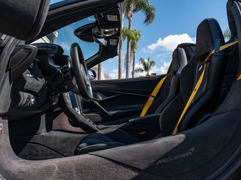 New 2026 McLaren 750S Spider image 30