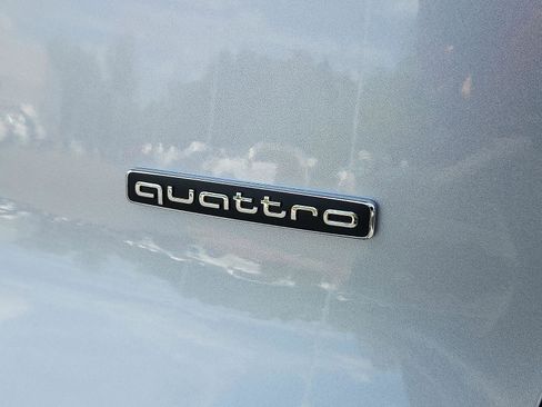 New 2025 Audi Q5 Premium Plus image 21