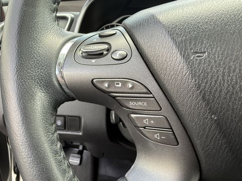 Used 2019 Nissan Murano Platinum image 18