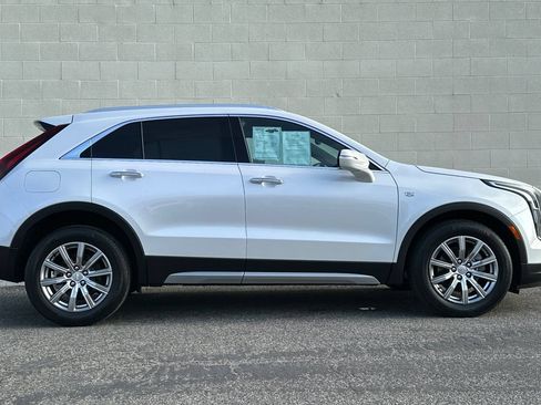 Certified 2023 Cadillac XT4 Premium Luxury w/ Cold Weather Package FWD image 3