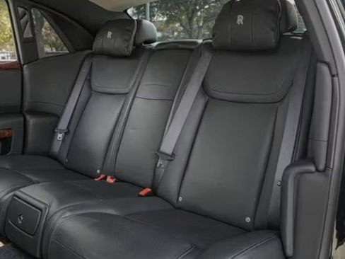 Certified 2016 Rolls-Royce Ghost Extended Wheelbase image 24