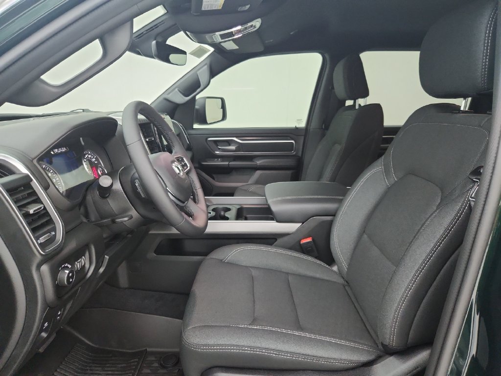 New 2026 RAM 1500 Big Horn AWD/4WD image 18