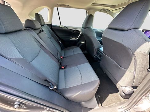 Used 2025 Toyota RAV4 XLE w/ Convenience Package FWD image 26