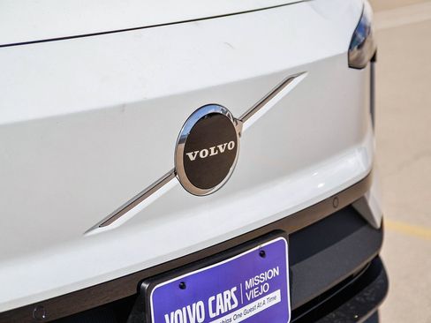 New 2026 Volvo EX30 Plus image 11