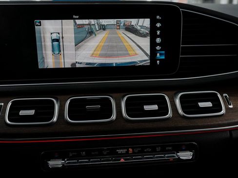 Used 2020 Mercedes-Benz GLE 450 4MATIC image 18