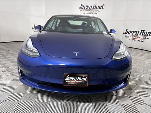 Used 2020 Tesla Model 3 Long Range image 2