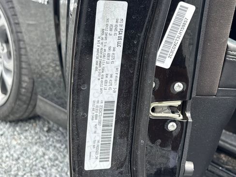 Used 2020 Dodge Charger R/T image 28