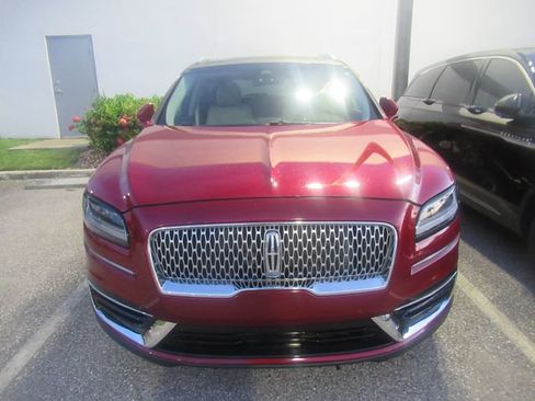 Used 2019 Lincoln Nautilus Reserve FWD image 2