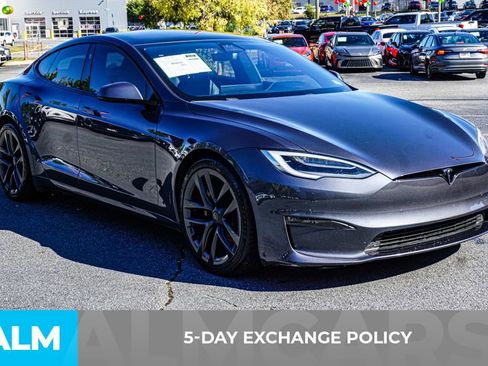 Used 2021 Tesla Model S Plaid image 4