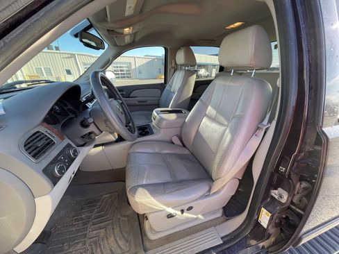 Used 2008 Chevrolet Silverado 1500 LTZ image 9