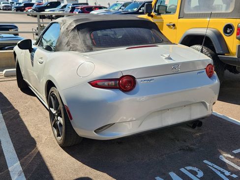 Used 2016 MAZDA MX-5 Miata Grand Touring RWD image 7