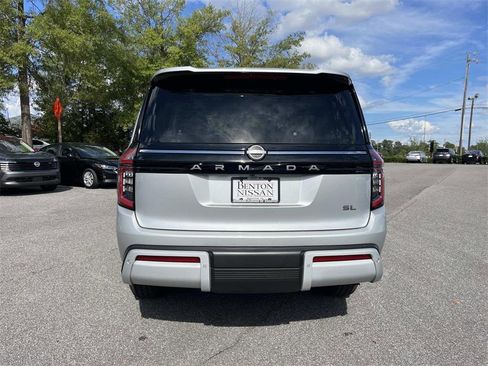 New 2026 Nissan Armada SL w/ Captain's Chari Seat Package image 5