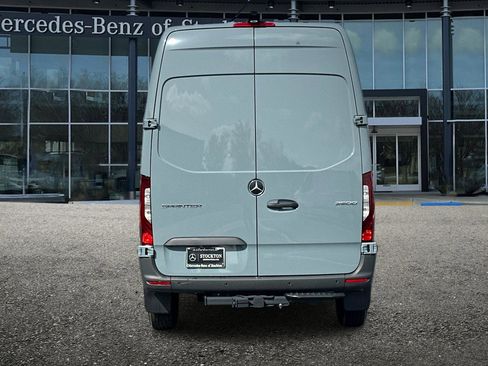 New 2024 Mercedes-Benz Sprinter 2500 image 5