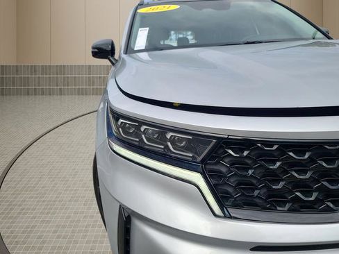 Used 2021 Kia Sorento SX image 10