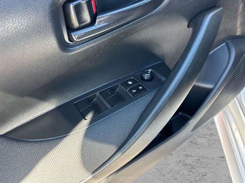 Used 2023 Toyota Corolla LE image 17