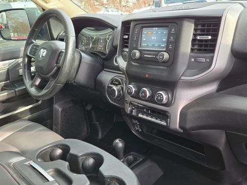 Used 2019 RAM 3500 Tradesman image 7