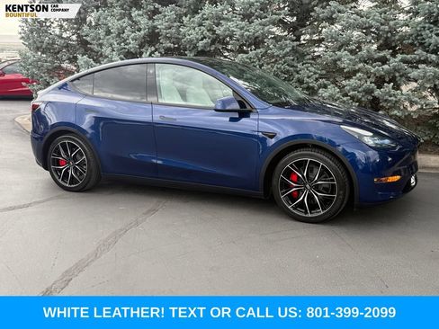 Used 2023 Tesla Model Y Performance AWD/4WD image 11