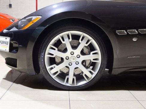 Used 2012 Maserati GranTurismo Convertible RWD image 10