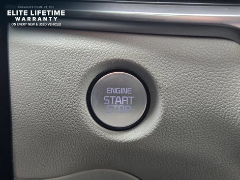 Certified 2025 Kia Sorento EX FWD image 20