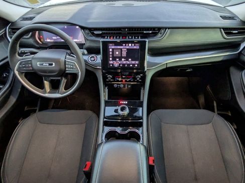 Used 2023 Jeep Grand Cherokee L Laredo w/ Trailer Tow Group (B) image 16