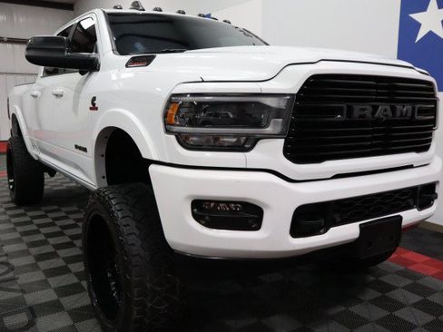 Used 2022 RAM 2500 Laramie w/ Night Edition AWD/4WD image 21