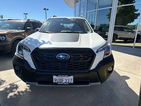Used 2025 Subaru Forester Wilderness w/ Convenience Package AWD/4WD image 8