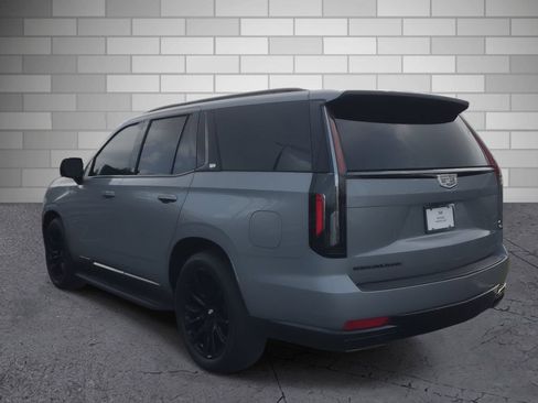 Used 2023 Cadillac Escalade Sport w/ LPO, ONYX Package AWD/4WD image 3
