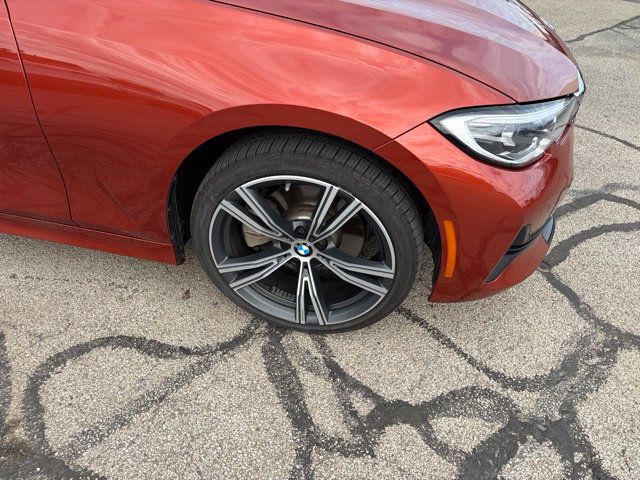 Used 2020 BMW 330i xDrive Sedan w/ Convenience Package AWD/4WD image 2