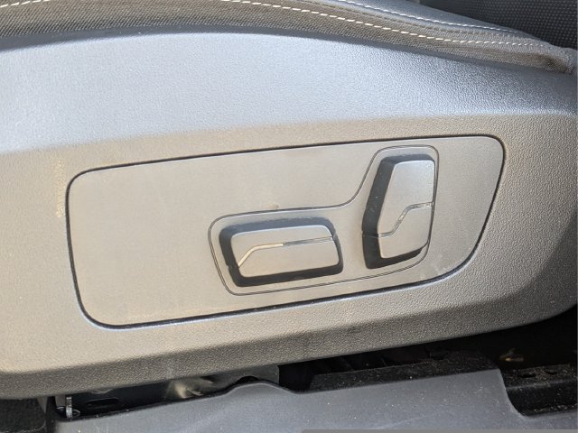 Used 2026 BMW X2 xDrive28i AWD/4WD image 17