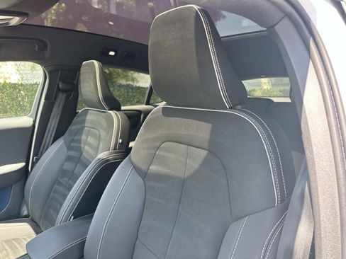 Certified 2023 Volvo C40 P8 Recharge Plus AWD/4WD image 19