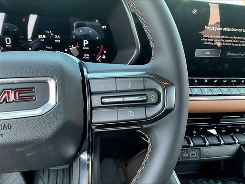New 2026 GMC Canyon AT4 AWD/4WD image 22