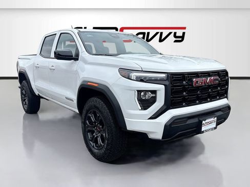 Used 2025 GMC Canyon Elevation AWD/4WD image 1