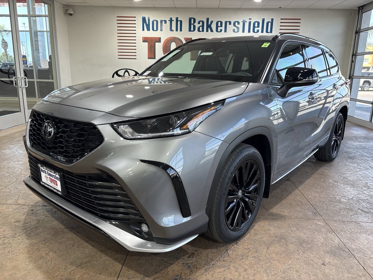 New 2026 Toyota Highlander XSE AWD/4WD image 6