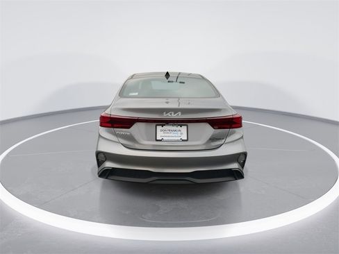 Certified 2024 Kia Forte LXS image 7