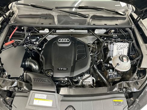 Used 2019 Audi Q5 2.0T Premium Plus w/ Premium Plus Package AWD/4WD image 35