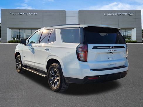 Used 2024 Chevrolet Tahoe Z71 w/ Luxury Package image 3