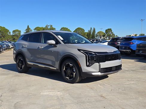 New 2026 Kia Sportage EX image 2