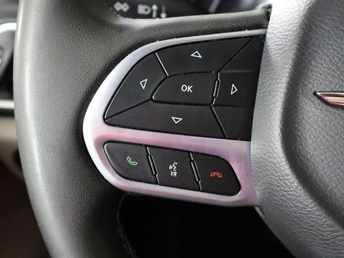 Used 2023 Chrysler Voyager LX FWD image 35