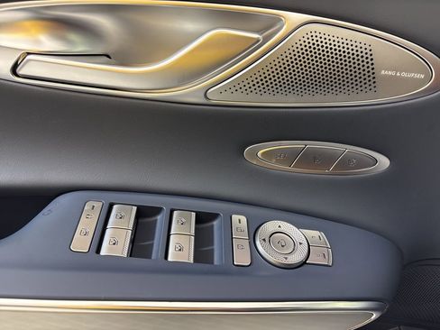 New 2026 Genesis GV70 2.5T Sport Prestige image 17