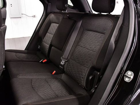 Used 2019 Chevrolet Equinox LT image 27