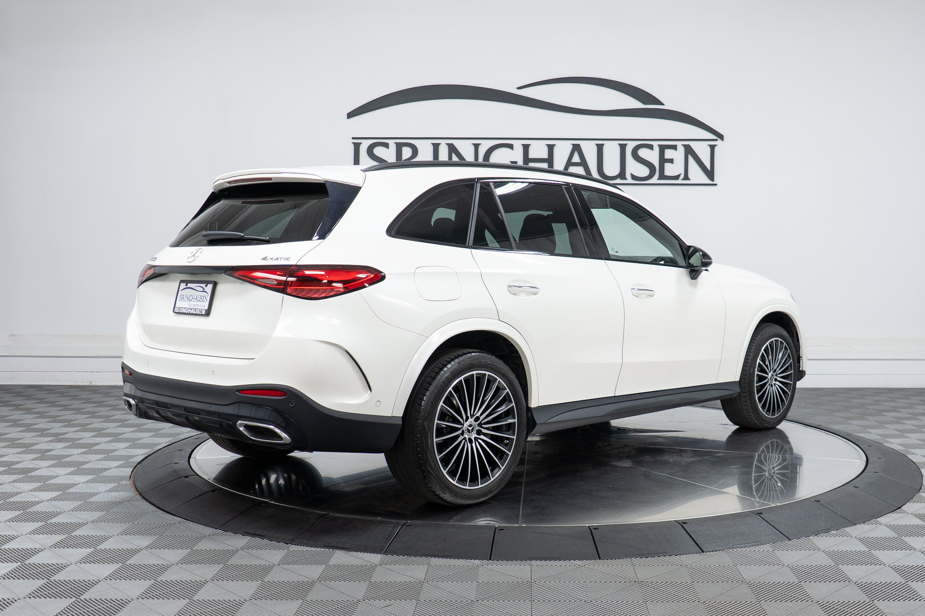 Used 2023 Mercedes-Benz GLC 300 4MATIC image 5