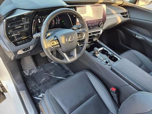 Used 2023 Lexus RX 350 Premium Plus w/ Cold Area Package FWD image 9