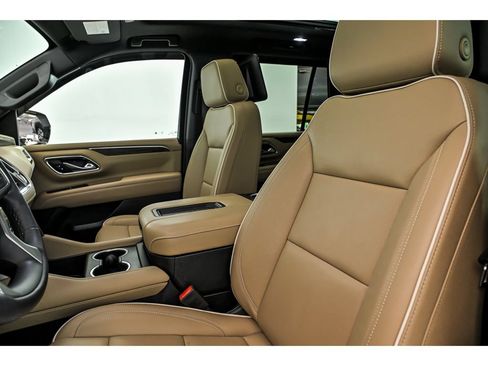 Used 2024 Chevrolet Tahoe Premier w/ Advanced Technology Package AWD/4WD image 14