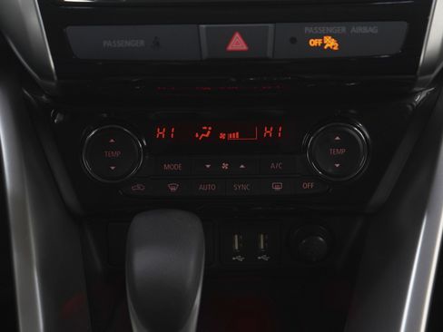 Used 2023 Mitsubishi Eclipse Cross SE image 18