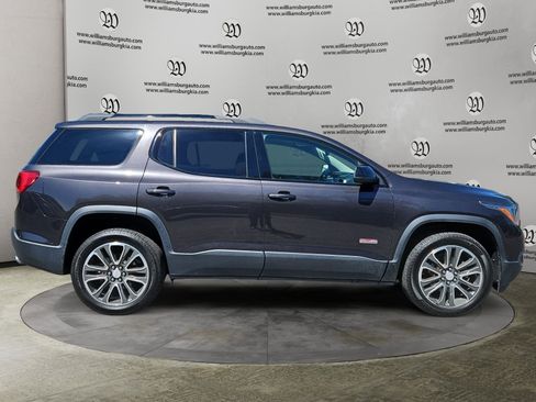 Used 2017 GMC Acadia SLT AWD/4WD image 6