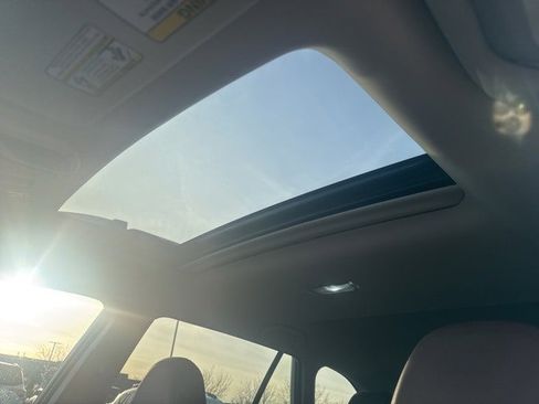 Used 2021 Subaru Outback Touring XT image 20