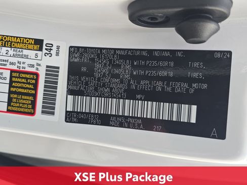Certified 2024 Toyota Sienna XSE image 41