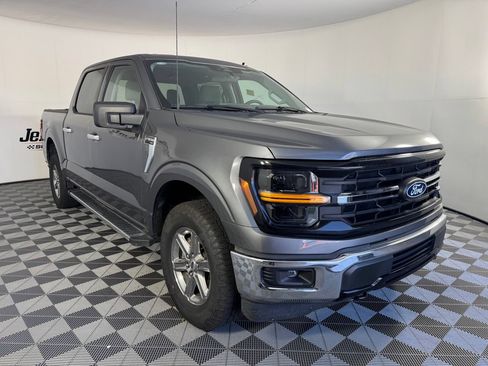 Used 2025 Ford F150 XLT w/ Equipment Group 301A Standard AWD/4WD image 6
