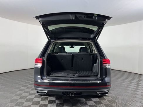Used 2024 Volkswagen Atlas SE w/ Black Wheel Package image 51