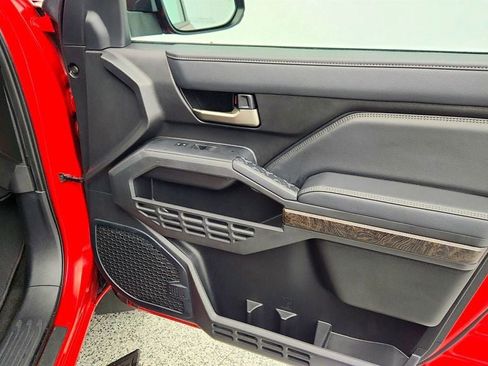 Used 2024 Toyota Tacoma Limited w/ Limited Package (LT) image 26